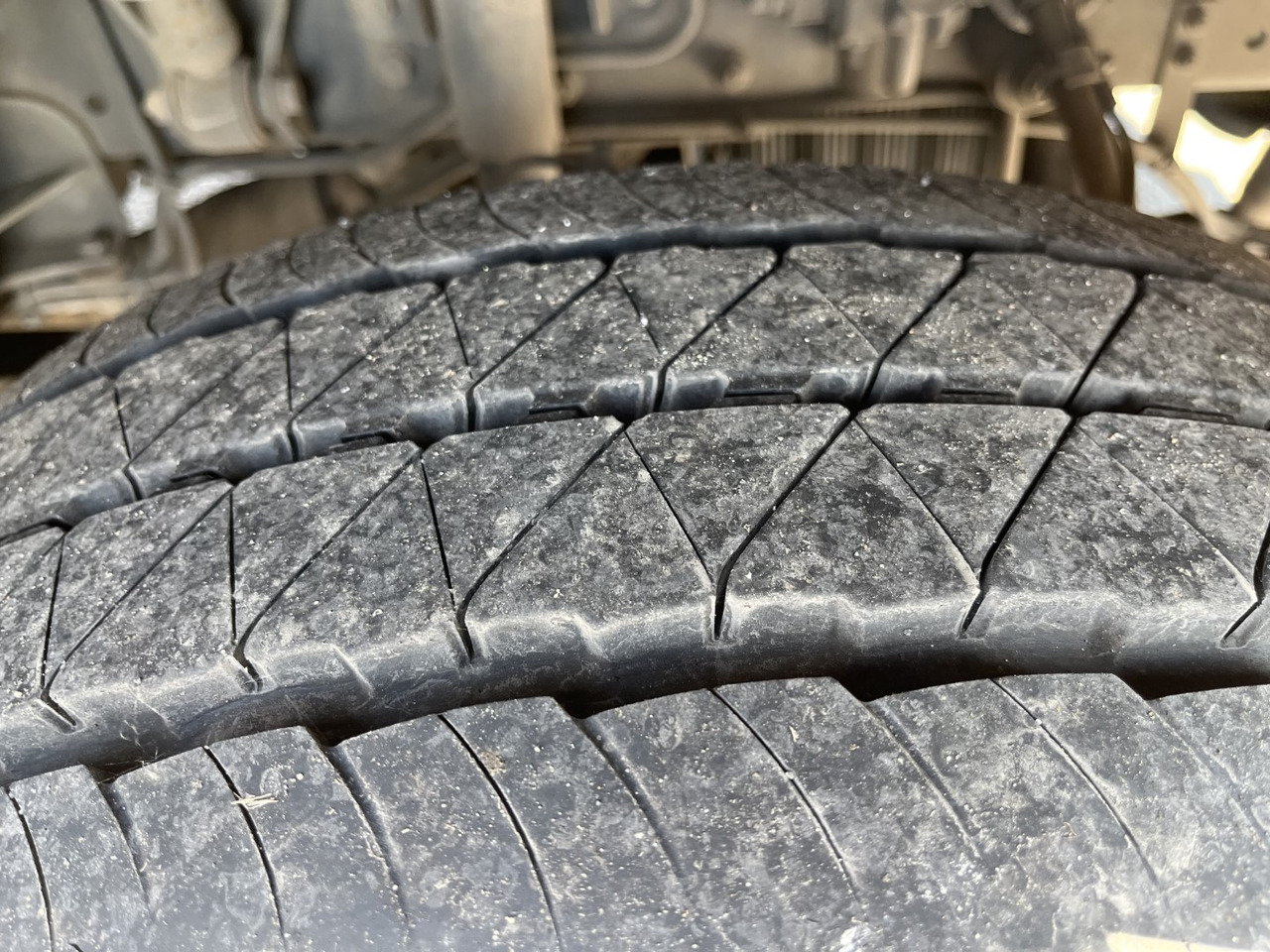 DAF LF 220 - Plachtový nákladní auto: obrázek 5 DAF LF 220 - Plachtový nákladní auto: obrázek 5