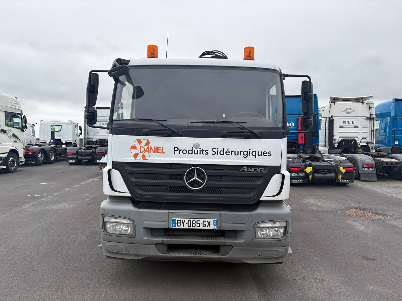Mercedes Axor 2533 - Nákladní automobil valníkový/ Plošinový: obrázek 1 Mercedes Axor 2533 - Nákladní automobil valníkový/ Plošinový: obrázek 1