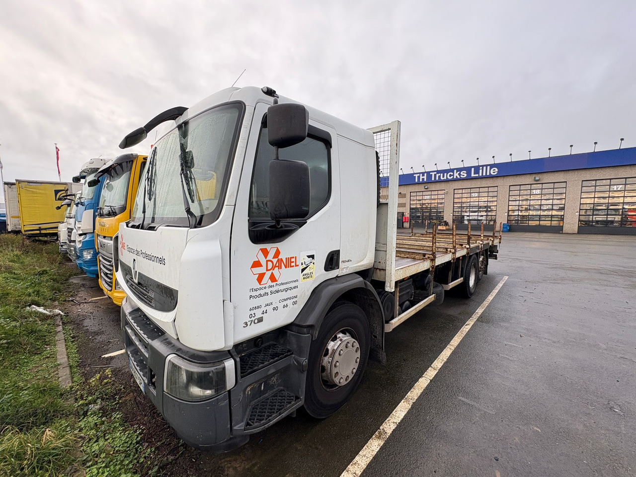 Renault Premium 370 DXI - Nákladní automobil valníkový/ Plošinový: obrázek 2 Renault Premium 370 DXI - Nákladní automobil valníkový/ Plošinový: obrázek 2