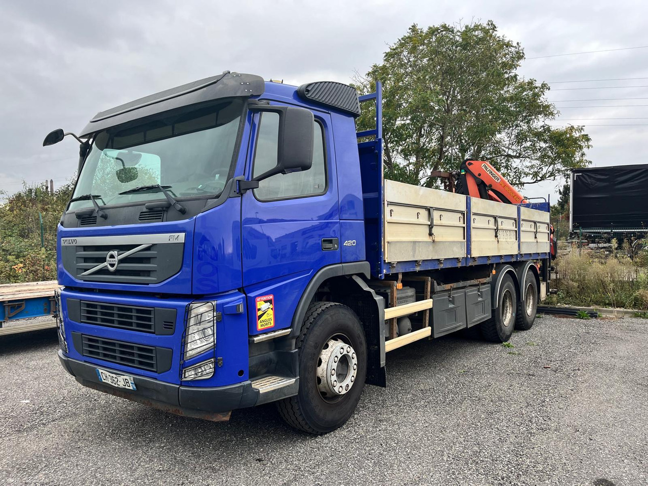 Volvo FM 420 - Nákladní automobil valníkový/ Plošinový: obrázek 1 Volvo FM 420 - Nákladní automobil valníkový/ Plošinový: obrázek 1