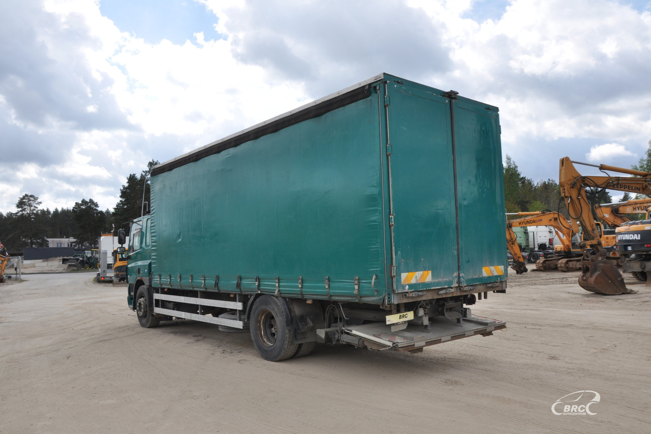 DAF CF 75.310 - Plachtový nákladní auto: obrázek 4 DAF CF 75.310 - Plachtový nákladní auto: obrázek 4