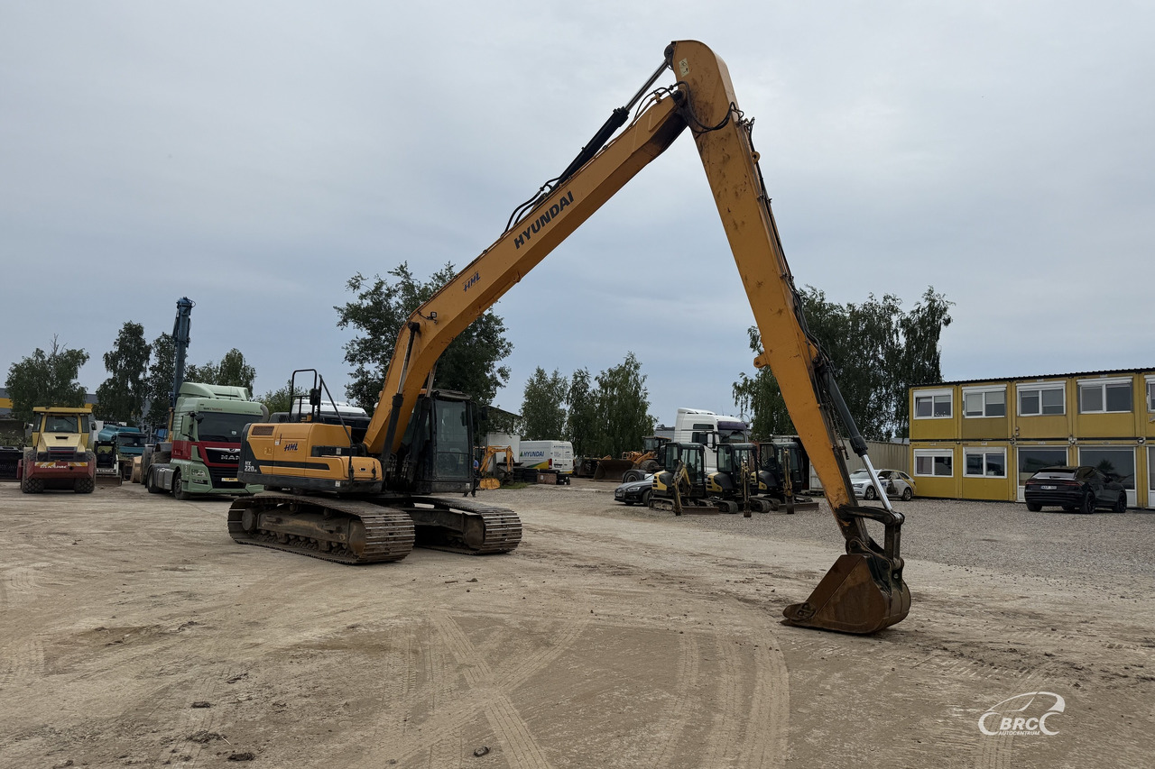 Hyundai HX220LR - Pásové rýpadlo: obrázek 2 Hyundai HX220LR - Pásové rýpadlo: obrázek 2