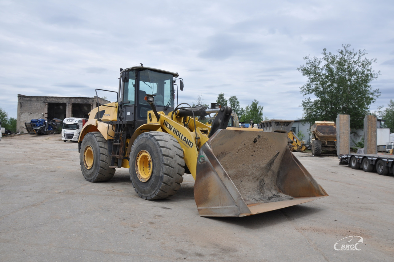 New Holland W270B - Kolový nakladač: obrázek 2 New Holland W270B - Kolový nakladač: obrázek 2