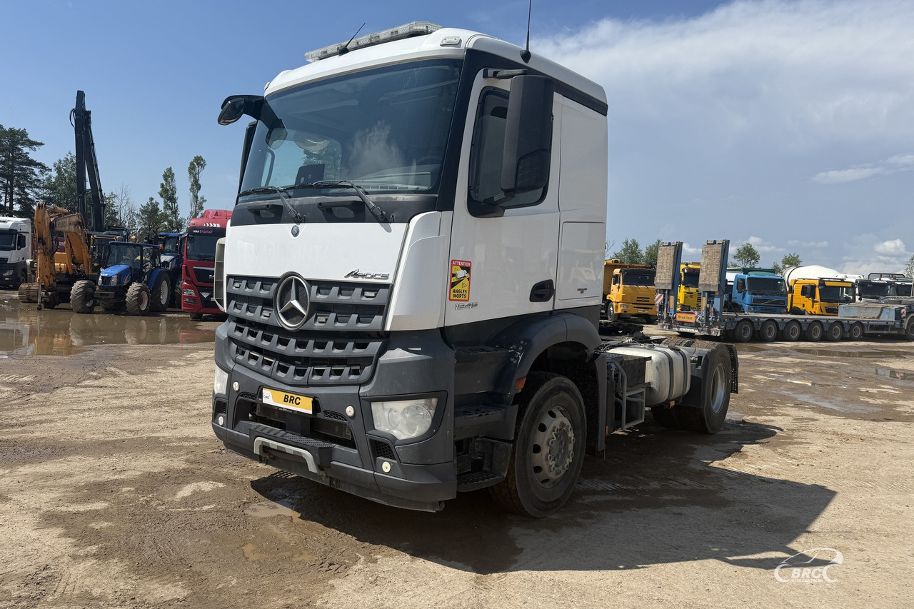 Mercedes-Benz Arocs - Tahač: obrázek 1 Mercedes-Benz Arocs - Tahač: obrázek 1