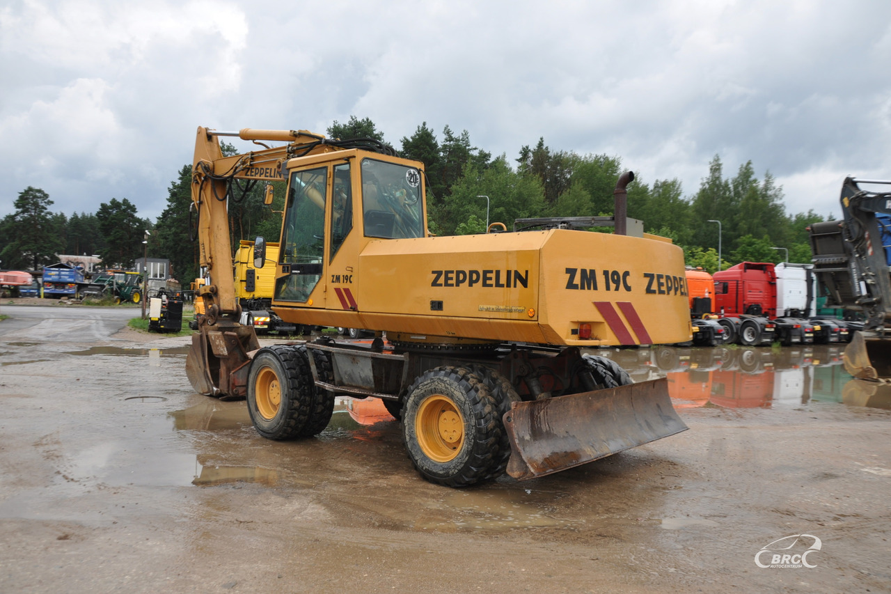 Zeppelin ZM19 - Kolesové rýpadlo: obrázek 4 Zeppelin ZM19 - Kolesové rýpadlo: obrázek 4