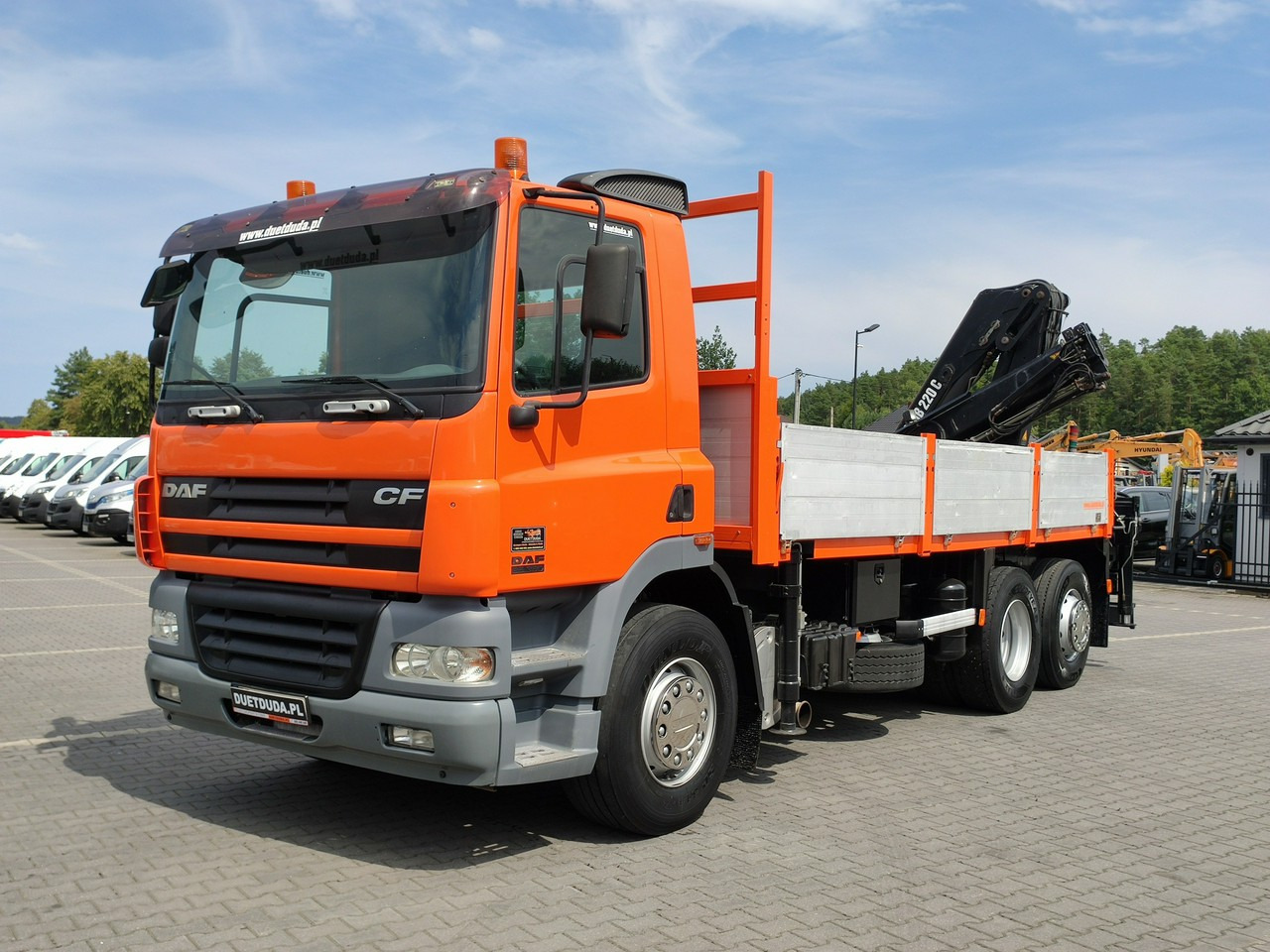 DAF CF 85.380 6x2 Oś Skrętna Skrzynia HDS HIAB 220C + Pilot - Nákladní automobil valníkový/ Plošinový, Auto s hydraulickou rukou: obrázek 1 DAF CF 85.380 6x2 Oś Skrętna Skrzynia HDS HIAB 220C + Pilot - Nákladní automobil valníkový/ Plošinový, Auto s hydraulickou rukou: obrázek 1