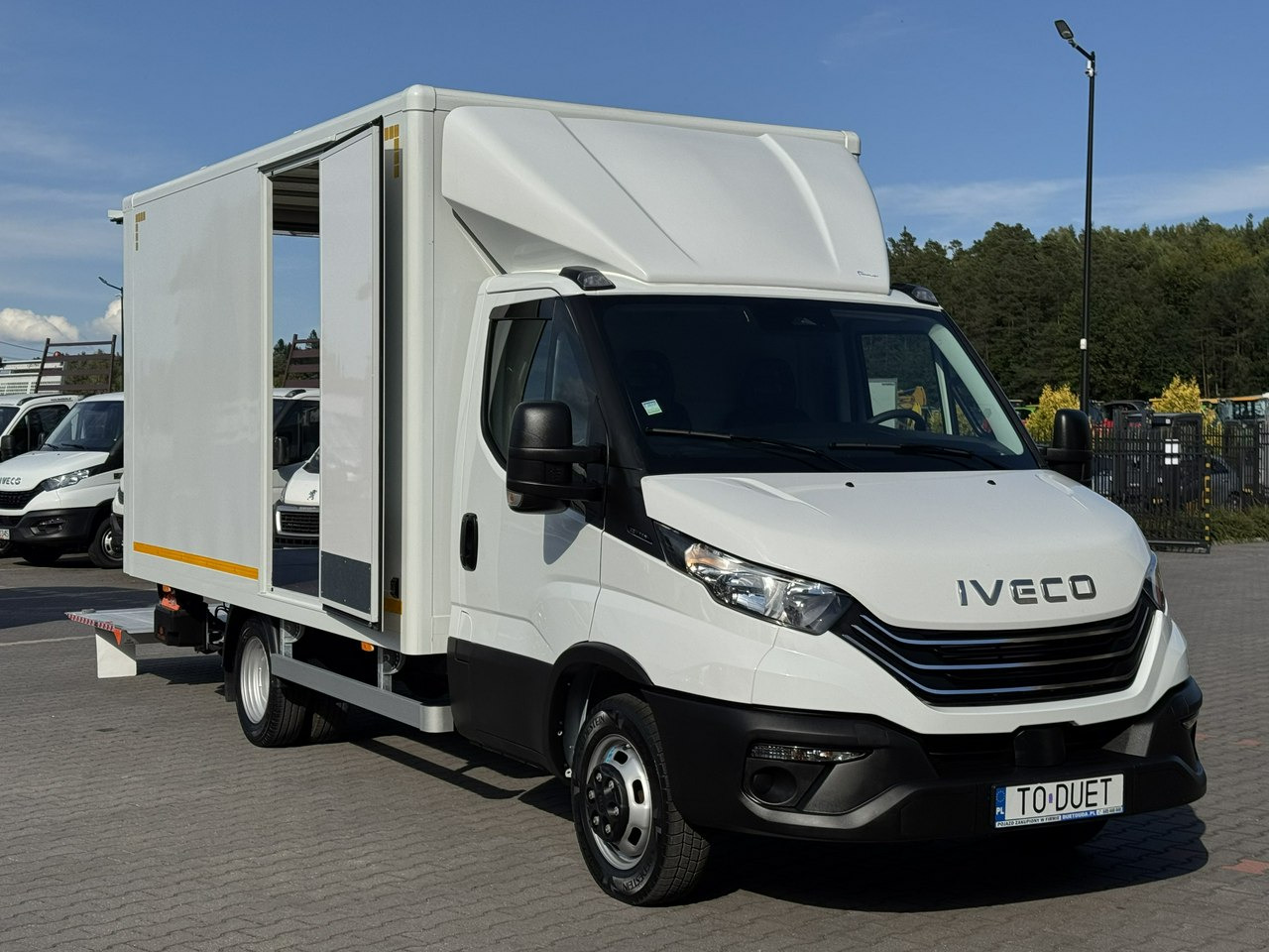 Iveco Daily 35C14 - Dodávka skřín: obrázek 4 Iveco Daily 35C14 - Dodávka skřín: obrázek 4