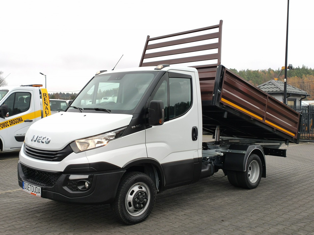 Iveco Daily 35C14 - Dodávka sklápěč: obrázek 2 Iveco Daily 35C14 - Dodávka sklápěč: obrázek 2