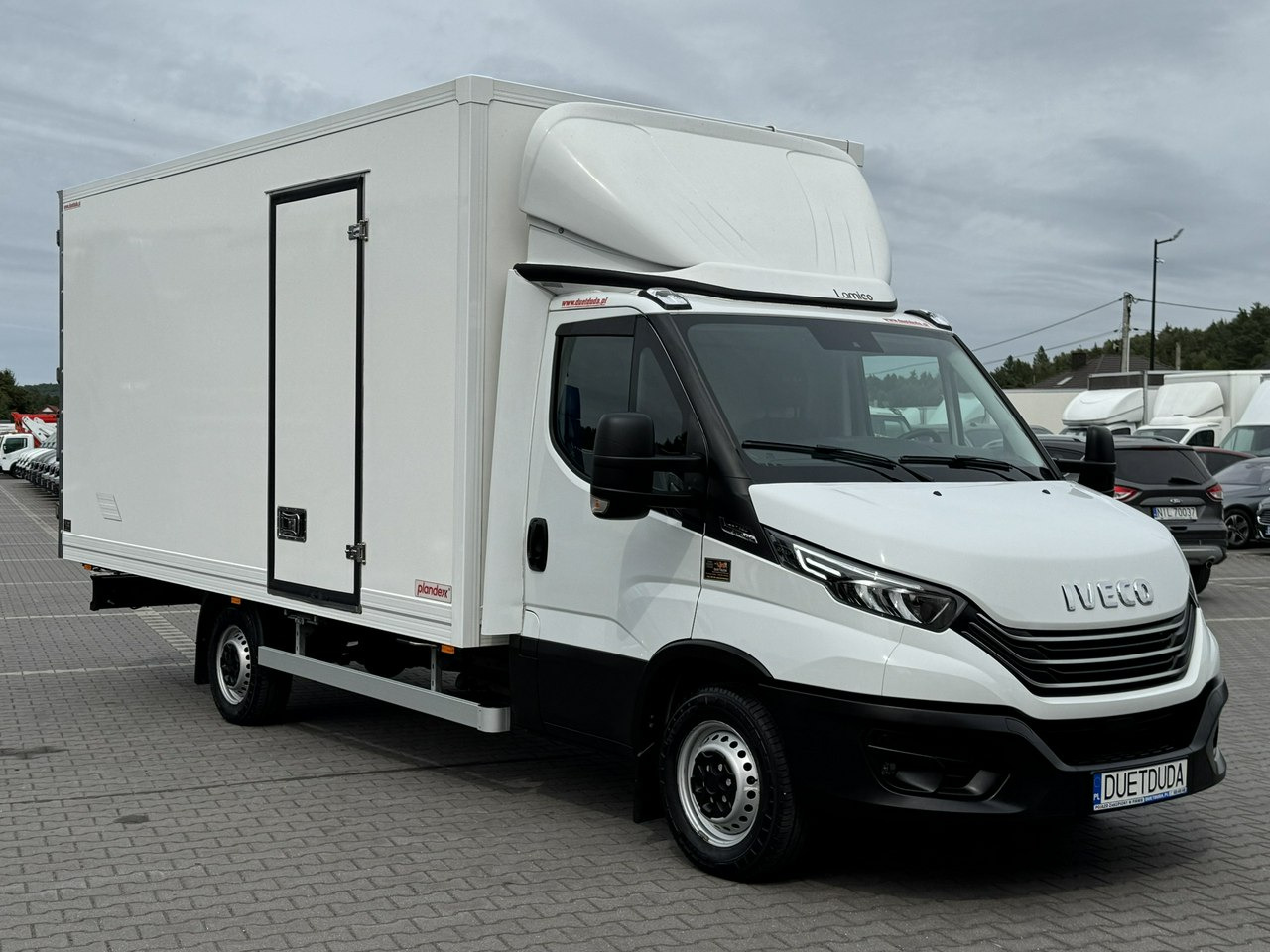 Iveco Daily 35S18 H - Dodávka skřín: obrázek 5 Iveco Daily 35S18 H - Dodávka skřín: obrázek 5