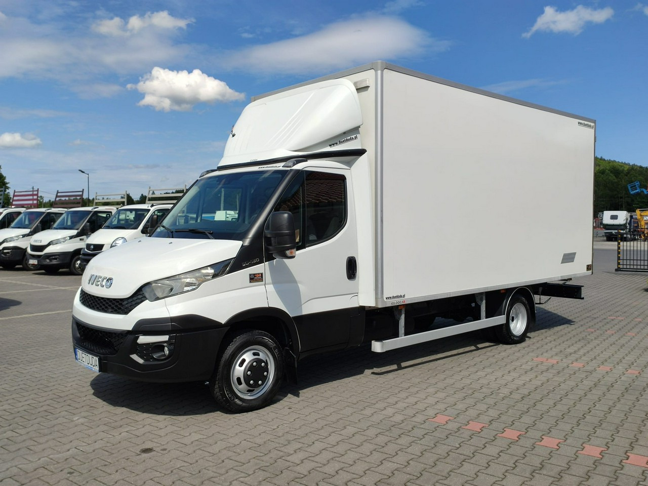Iveco Daily 50C15 V - Dodávka skřín: obrázek 4 Iveco Daily 50C15 V - Dodávka skřín: obrázek 4