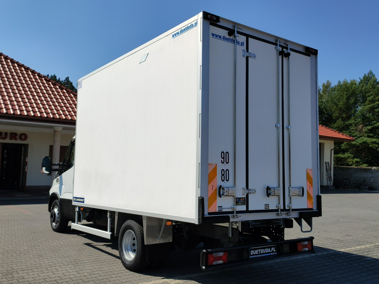 Iveco Daily 70C17 Chłodnia Hakowa / Hakówka Agregat THERMO KING V-500 leasing Iveco Daily 70C17 Chłodnia Hakowa / Hakówka Agregat THERMO KING V-500: obrázek 16