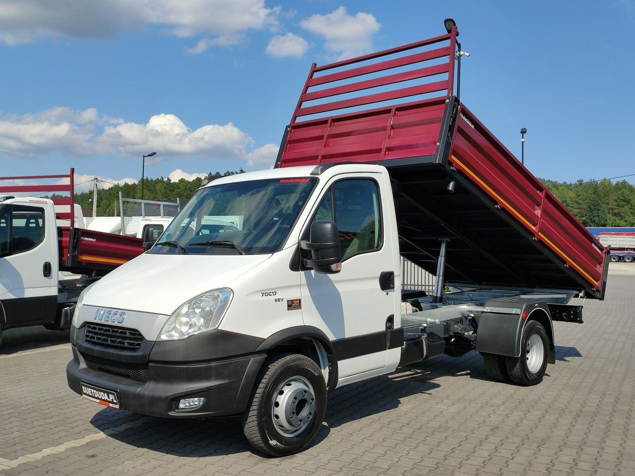 Iveco Daily 70C18 V H - Dodávka sklápěč: obrázek 2 Iveco Daily 70C18 V H - Dodávka sklápěč: obrázek 2