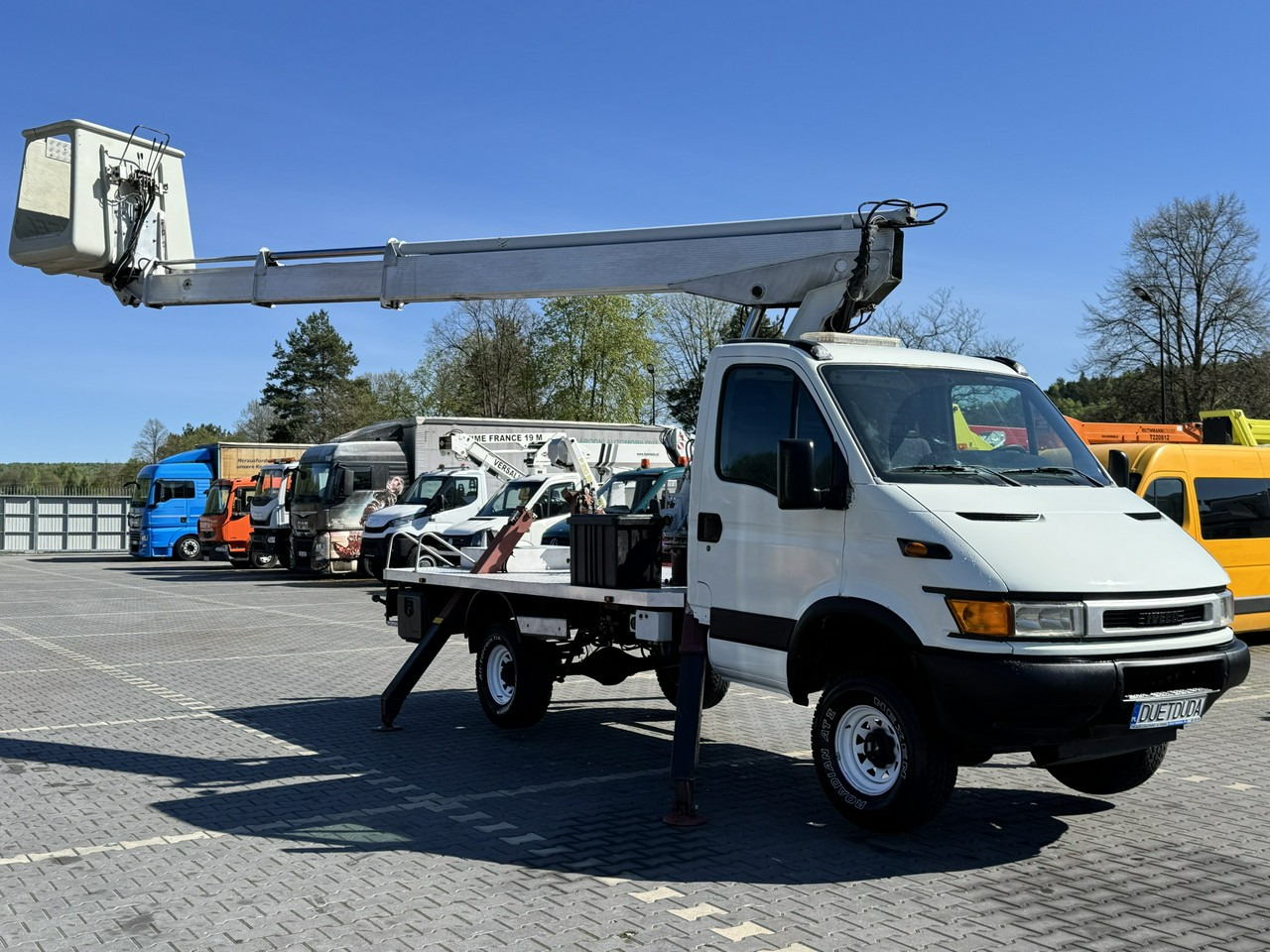 Iveco Daily - Autoplošina: obrázek 4 Iveco Daily - Autoplošina: obrázek 4