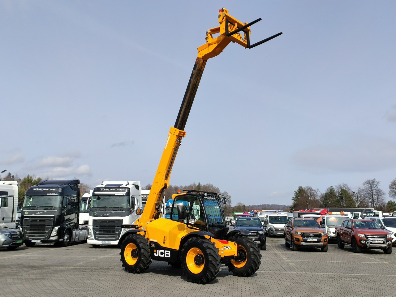 JCB 531-70 Stage V Klimatyzacja Sterowanie Joystick na GWARANCJI !!! - Teleskopický manipulátor: obrázek 4 JCB 531-70 Stage V Klimatyzacja Sterowanie Joystick na GWARANCJI !!! - Teleskopický manipulátor: obrázek 4