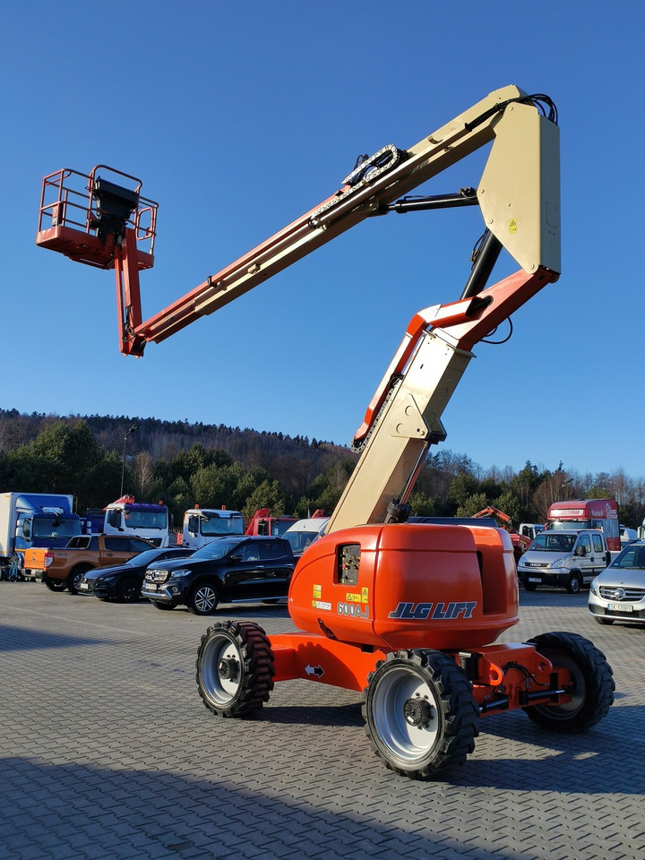JLG 600AJ 4x4 PODNOŚNIK PRZEGUBOWY - Kloubová plošina: obrázek 5 JLG 600AJ 4x4 PODNOŚNIK PRZEGUBOWY - Kloubová plošina: obrázek 5