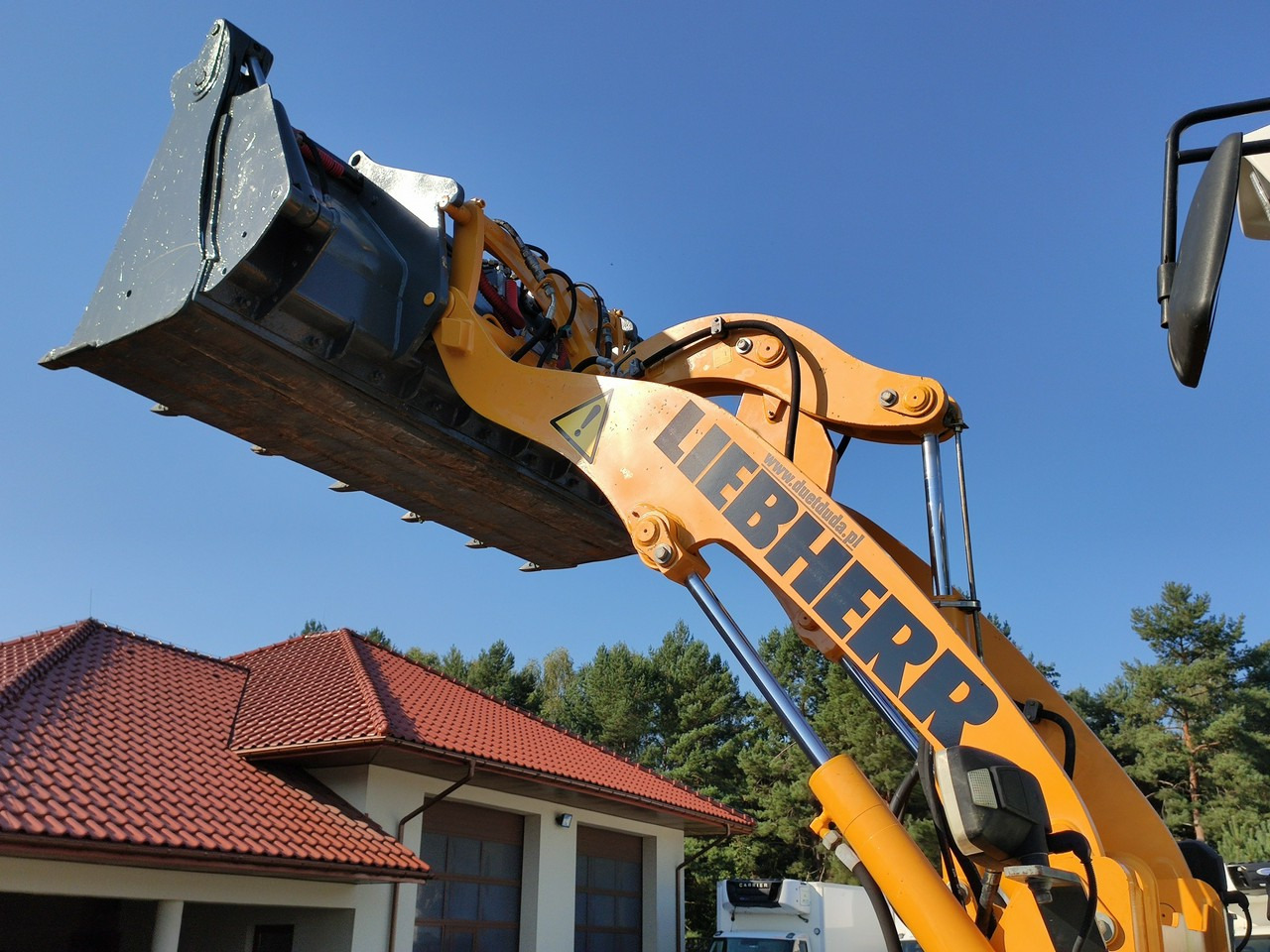 Kloubový nakladač Liebherr L 506 STEREO Szybkozłącze / Łyżka Krokodyl + Widły Waga 6300kg: obrázek 12