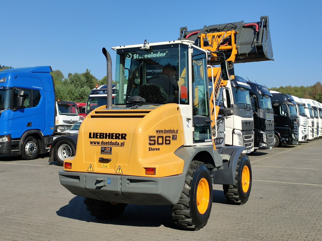 Kloubový nakladač Liebherr L 506 STEREO Szybkozłącze / Łyżka Krokodyl + Widły Waga 6300kg: obrázek 21