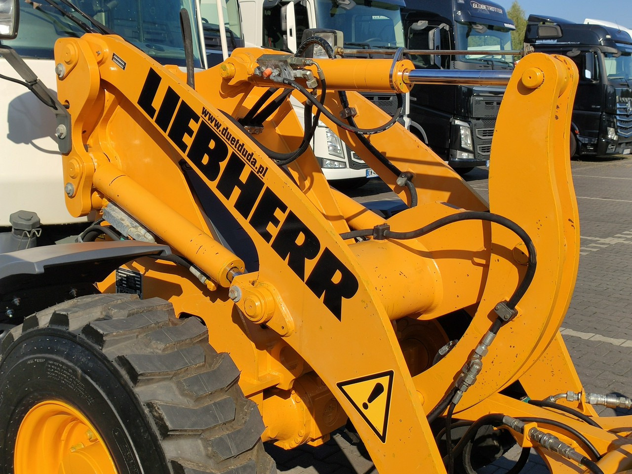 Kloubový nakladač Liebherr L 506 STEREO Szybkozłącze / Łyżka Krokodyl + Widły Waga 6300kg: obrázek 7