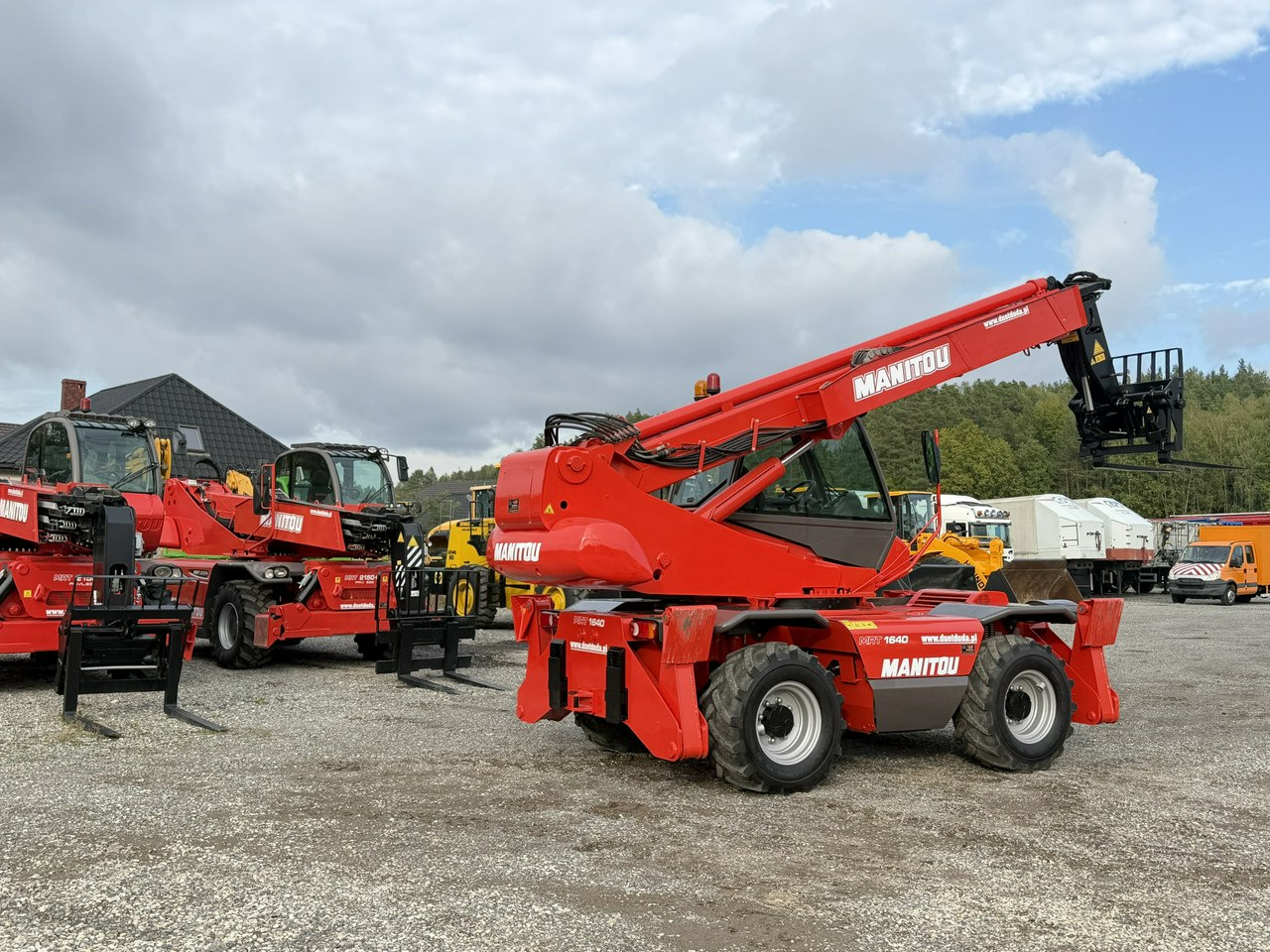 Teleskopický manipulátor Manitou MRT 1640 Easy ROTO Ładowarka Teleskopowa Obrotowa 1840 2150: obrázek 12 Teleskopický manipulátor Manitou MRT 1640 Easy ROTO Ładowarka Teleskopowa Obrotowa 1840 2150: obrázek 12