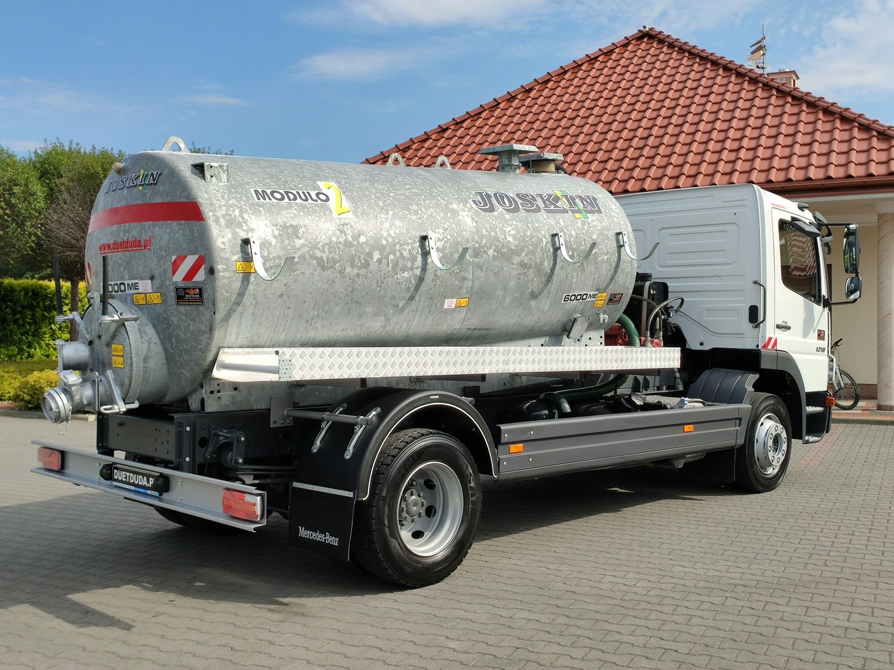 Mercedes Atego 1218 Asenizacyjny Szambiarka Beczka Szambowóz Poj.6m 2019r - Čistič odpadových jam: obrázek 3 Mercedes Atego 1218 Asenizacyjny Szambiarka Beczka Szambowóz Poj.6m 2019r - Čistič odpadových jam: obrázek 3