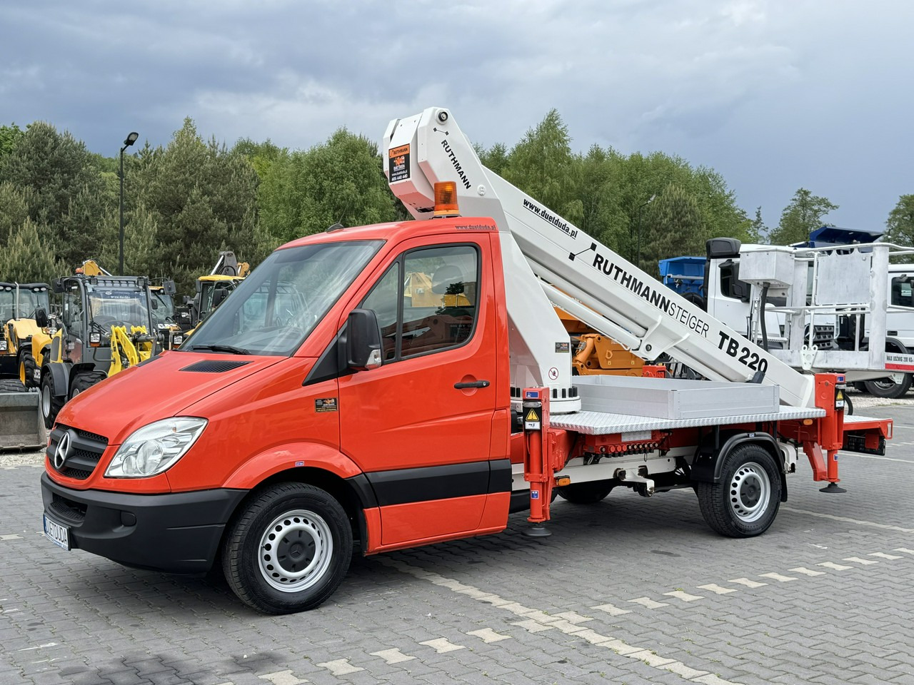 Mercedes Sprinter - Autoplošina: obrázek 3 Mercedes Sprinter - Autoplošina: obrázek 3