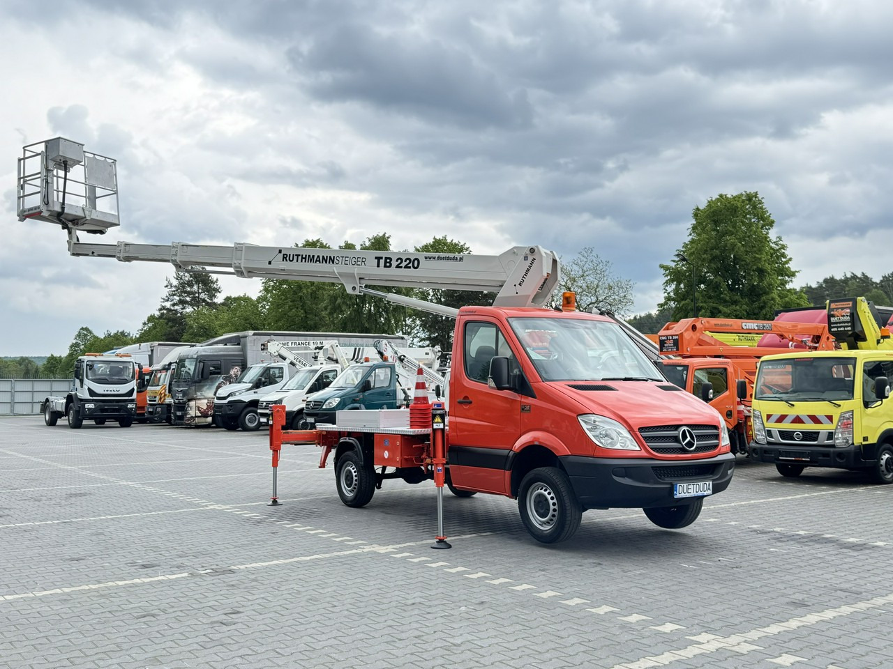 Mercedes Sprinter - Autoplošina: obrázek 5 Mercedes Sprinter - Autoplošina: obrázek 5