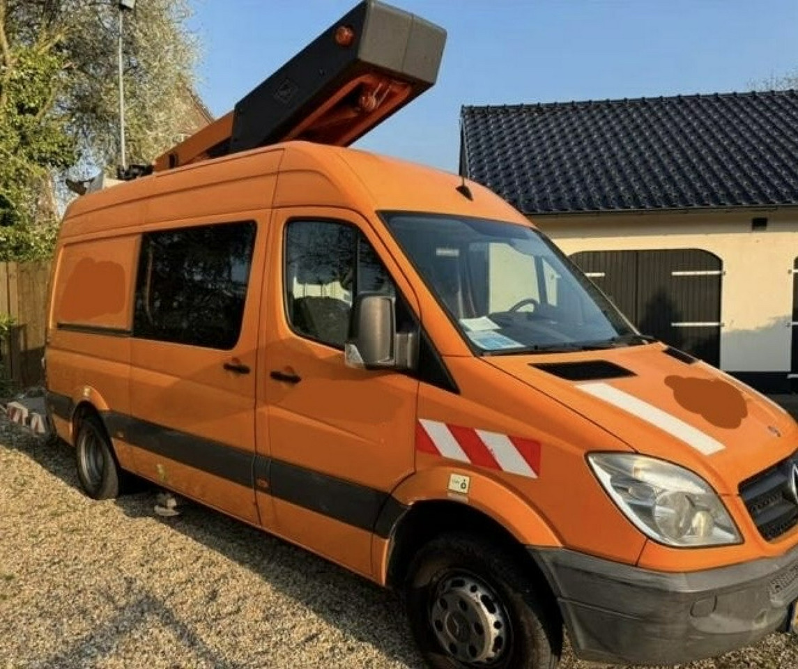 Mercedes Sprinter - Autoplošina: obrázek 1 Mercedes Sprinter - Autoplošina: obrázek 1