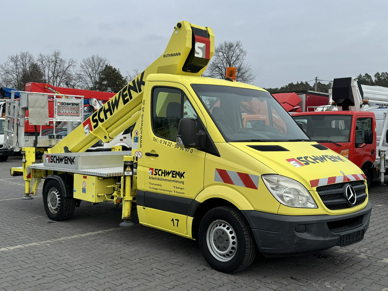 Mercedes Sprinter - Autoplošina: obrázek 1 Mercedes Sprinter - Autoplošina: obrázek 1