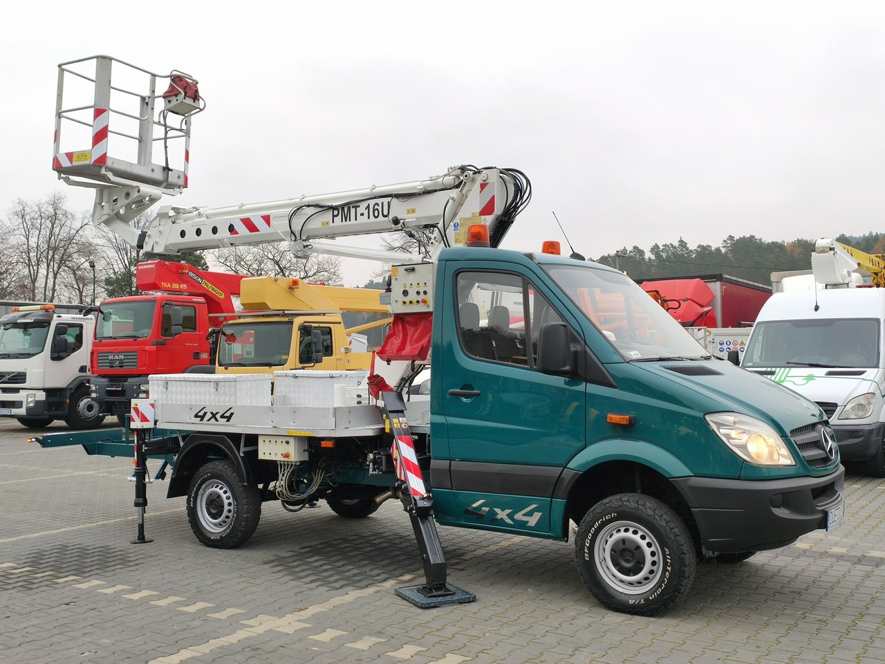 Mercedes Sprinter - Autoplošina: obrázek 2 Mercedes Sprinter - Autoplošina: obrázek 2