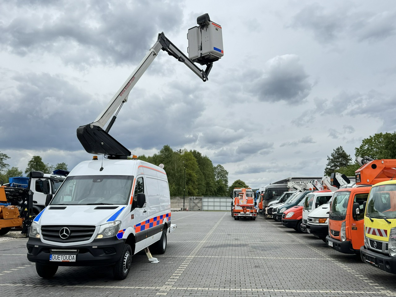 Mercedes Sprinter Zwyżka Podnośnik Koszowy KLUBB K42P UDT WUMAG GSR - Autoplošina: obrázek 4 Mercedes Sprinter Zwyżka Podnośnik Koszowy KLUBB K42P UDT WUMAG GSR - Autoplošina: obrázek 4