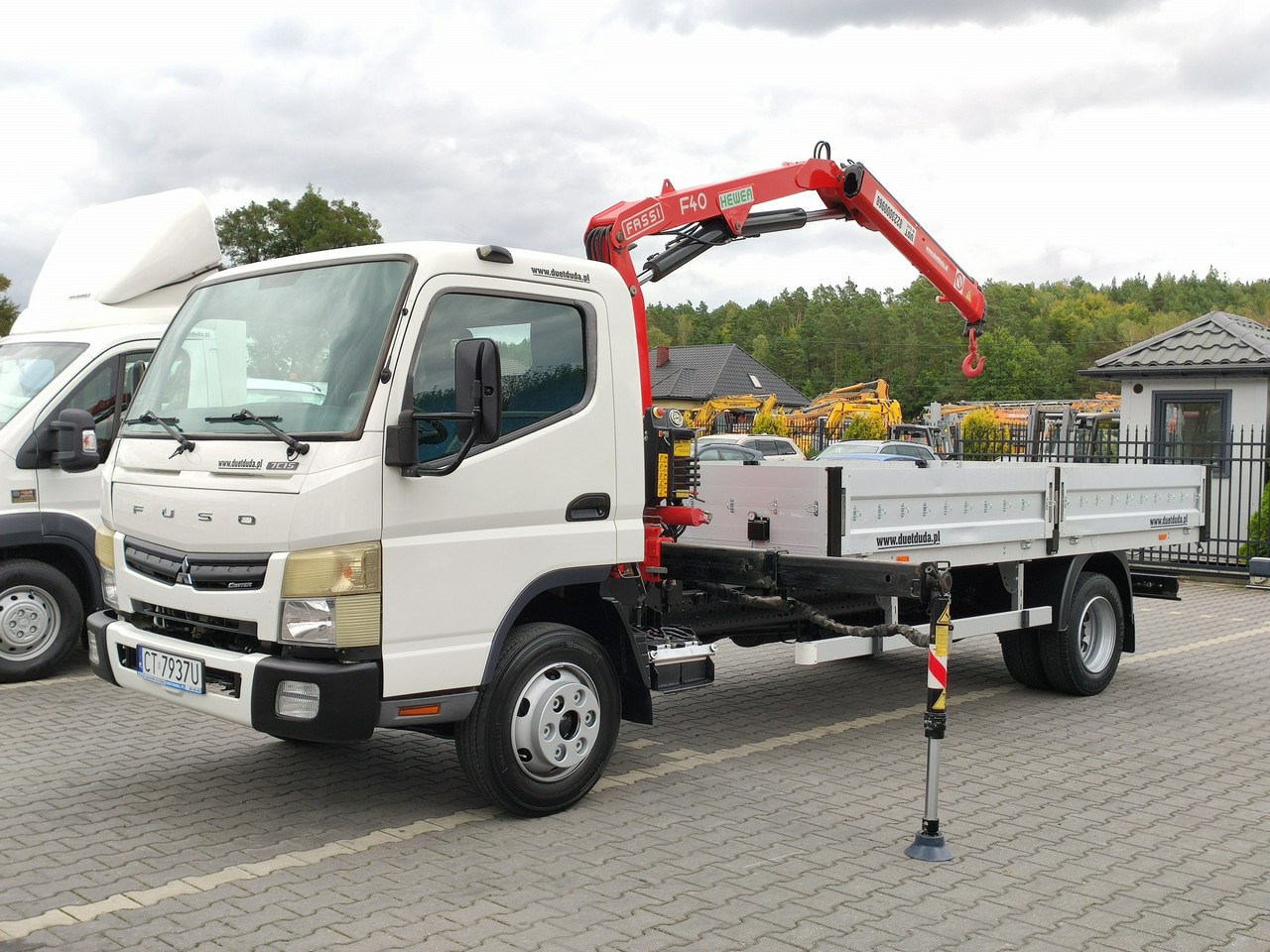 Mitsubishi Canter Fuso 7C15 3.0/150KM HDS FASSI F40 UNIKAT Super Stan !!! - Nákladní automobil valníkový/ Plošinový, Auto s hydraulickou rukou: obrázek 2 Mitsubishi Canter Fuso 7C15 3.0/150KM HDS FASSI F40 UNIKAT Super Stan !!! - Nákladní automobil valníkový/ Plošinový, Auto s hydraulickou rukou: obrázek 2