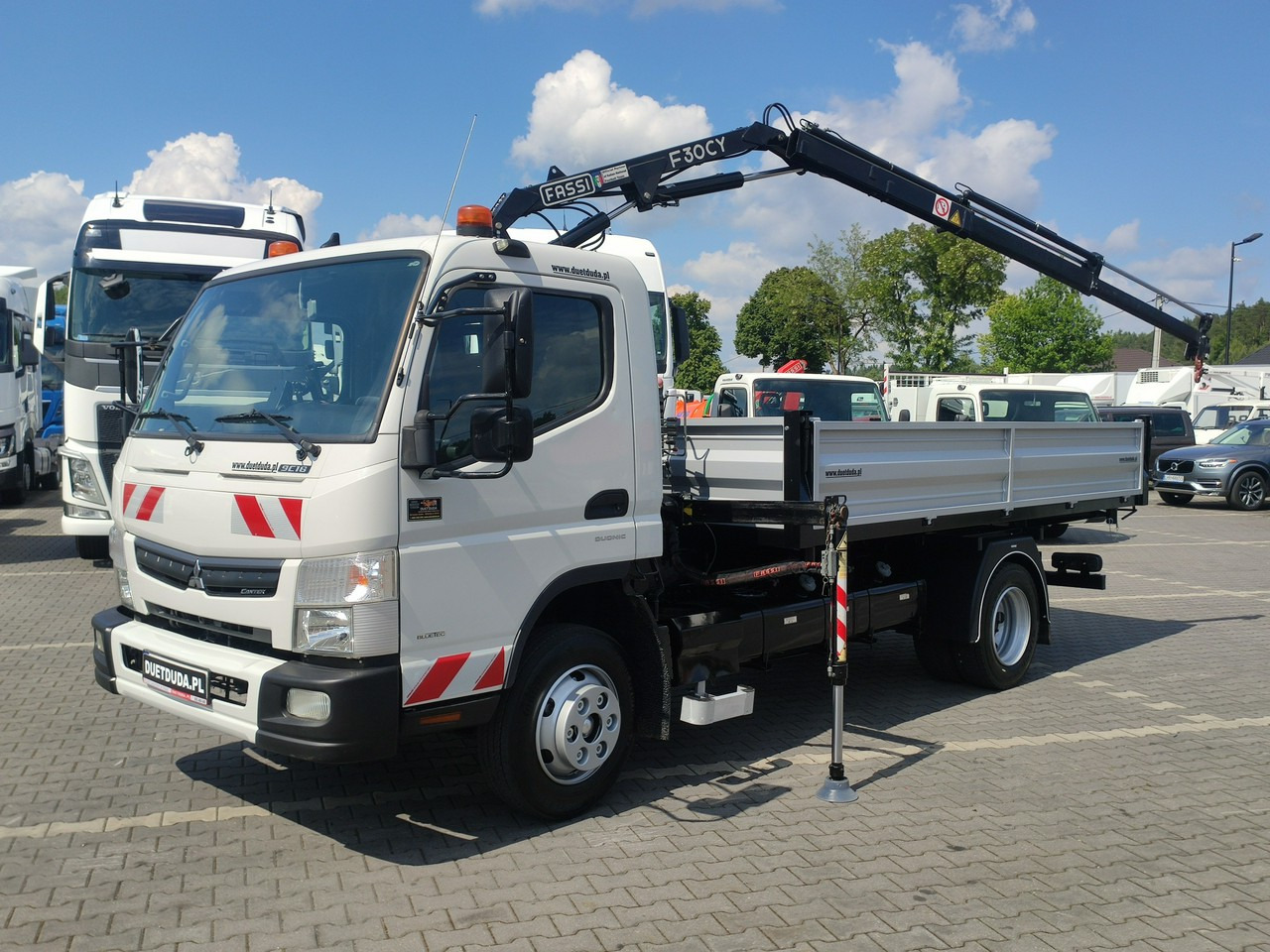 Mitsubishi Canter Fuso 9C18 3.0/180KM HDS FASSI F30 Wywrotka 3-stronna - Sklápěč: obrázek 1 Mitsubishi Canter Fuso 9C18 3.0/180KM HDS FASSI F30 Wywrotka 3-stronna - Sklápěč: obrázek 1