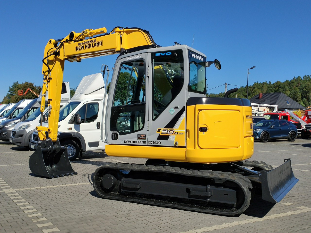 New Holland E90B SR -2 Gąsienicowa 10ton - Mini rýpadlo: obrázek 5 New Holland E90B SR -2 Gąsienicowa 10ton - Mini rýpadlo: obrázek 5