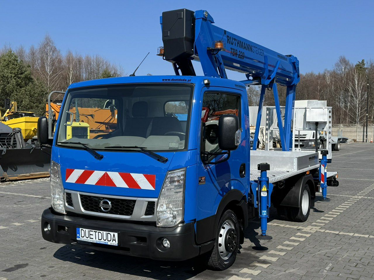 Nissan Cabstar - Autoplošina: obrázek 3 Nissan Cabstar - Autoplošina: obrázek 3