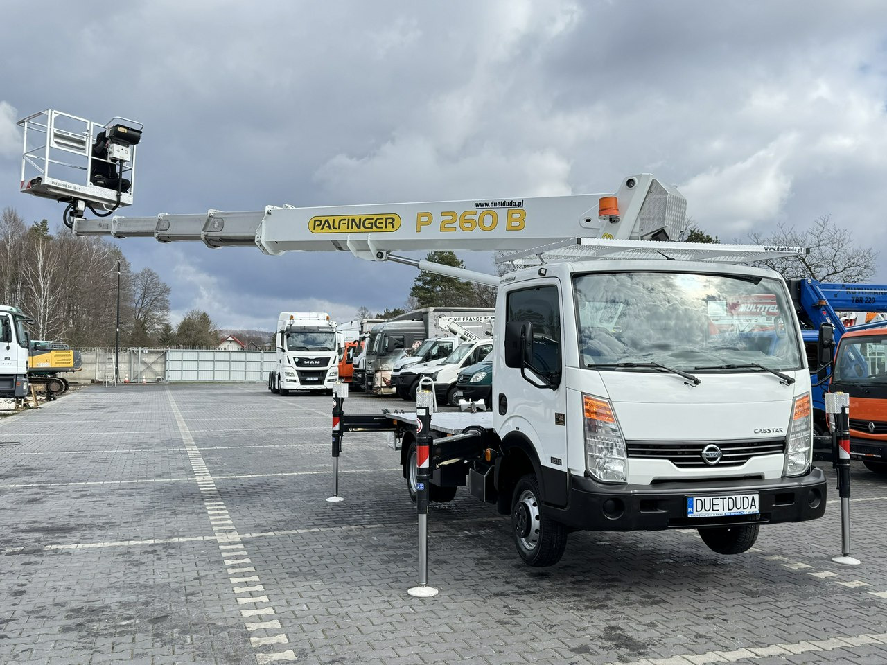 Nissan Cabstar - Autoplošina: obrázek 2 Nissan Cabstar - Autoplošina: obrázek 2