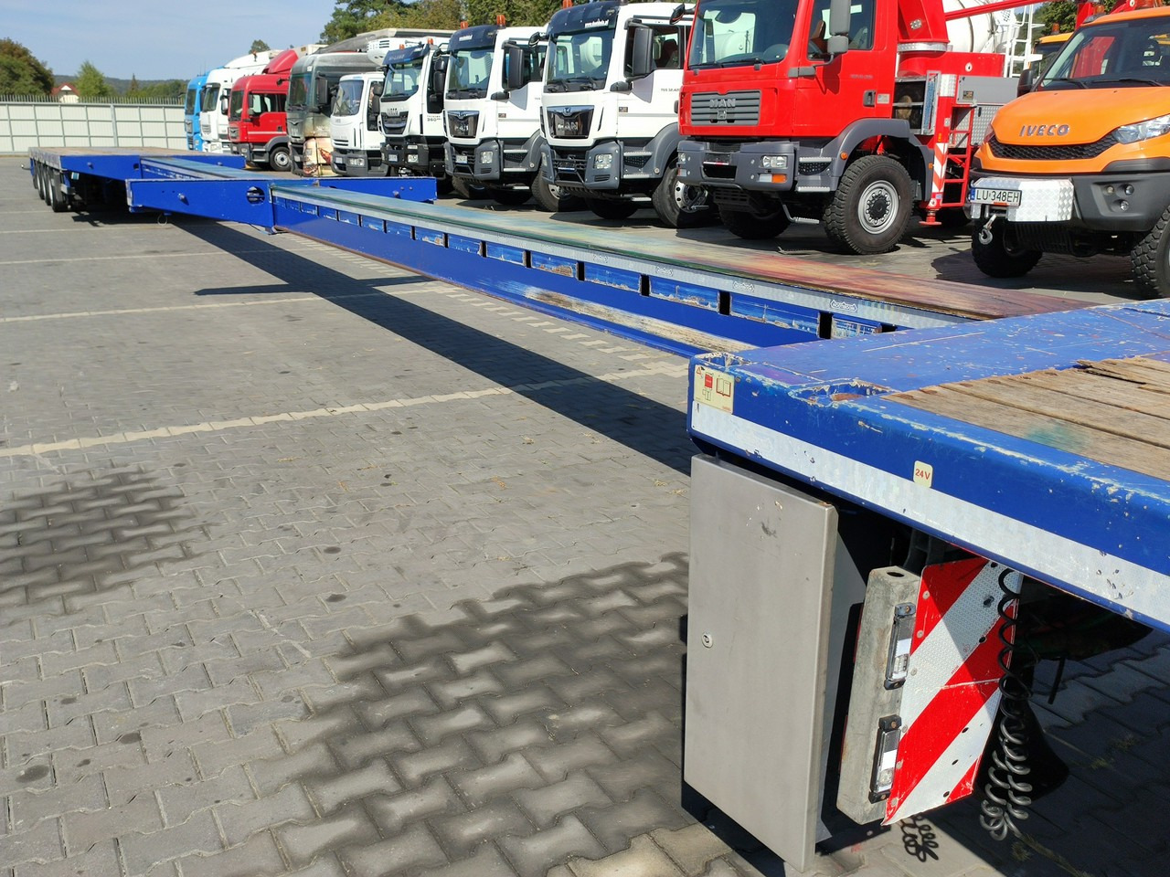Nooteboom Telemega Rozciągana 15,5m 3-Osie Wszystkie Skrętne - Podvalníkový návěs: obrázek 5 Nooteboom Telemega Rozciągana 15,5m 3-Osie Wszystkie Skrętne - Podvalníkový návěs: obrázek 5