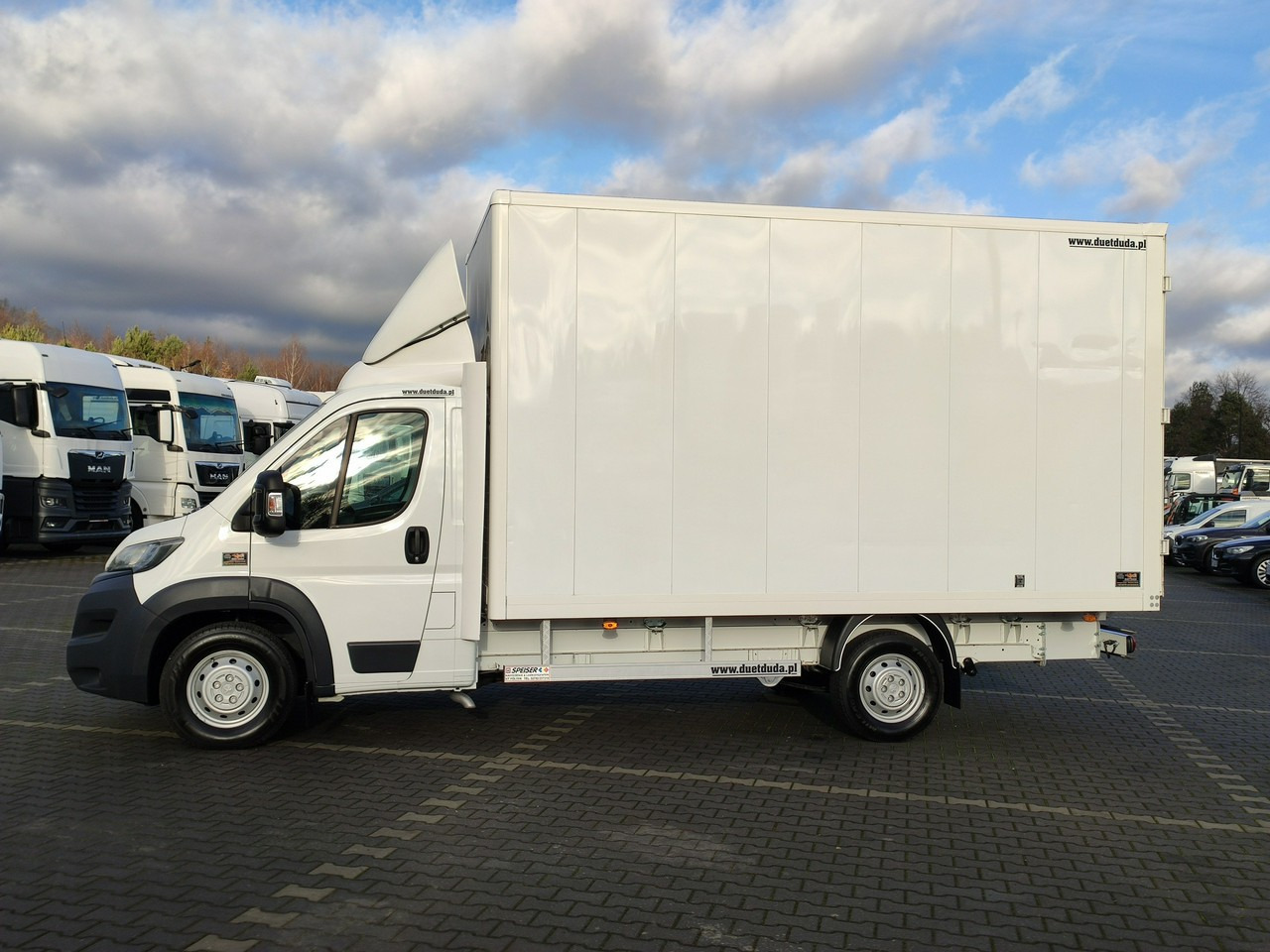 Peugeot Boxer - Dodávka skřín: obrázek 5 Peugeot Boxer - Dodávka skřín: obrázek 5