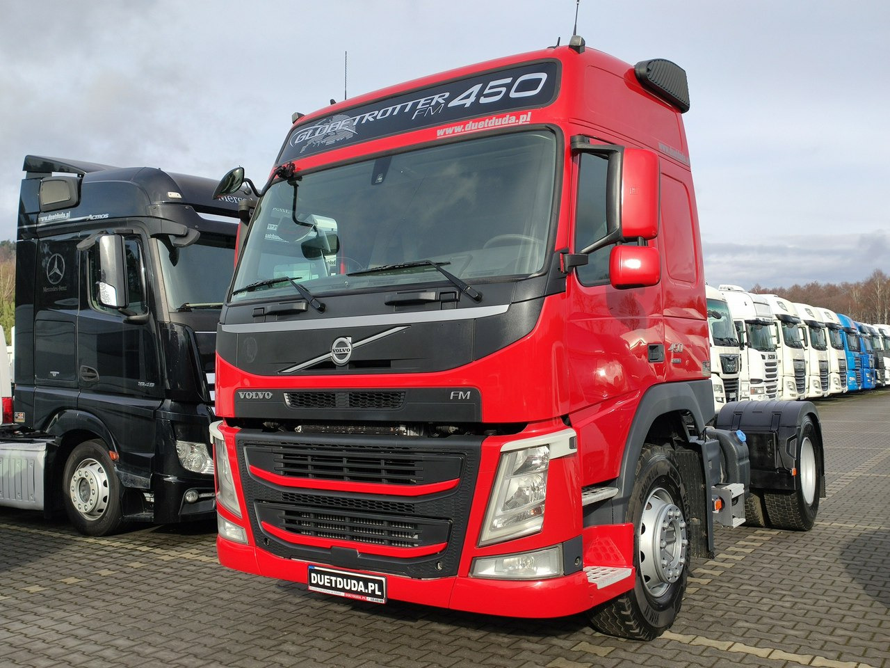 Volvo FM 450 Euro 6 GLOB STANDARD Waga Tylko 6500kg !!! - Tahač: obrázek 4 Volvo FM 450 Euro 6 GLOB STANDARD Waga Tylko 6500kg !!! - Tahač: obrázek 4