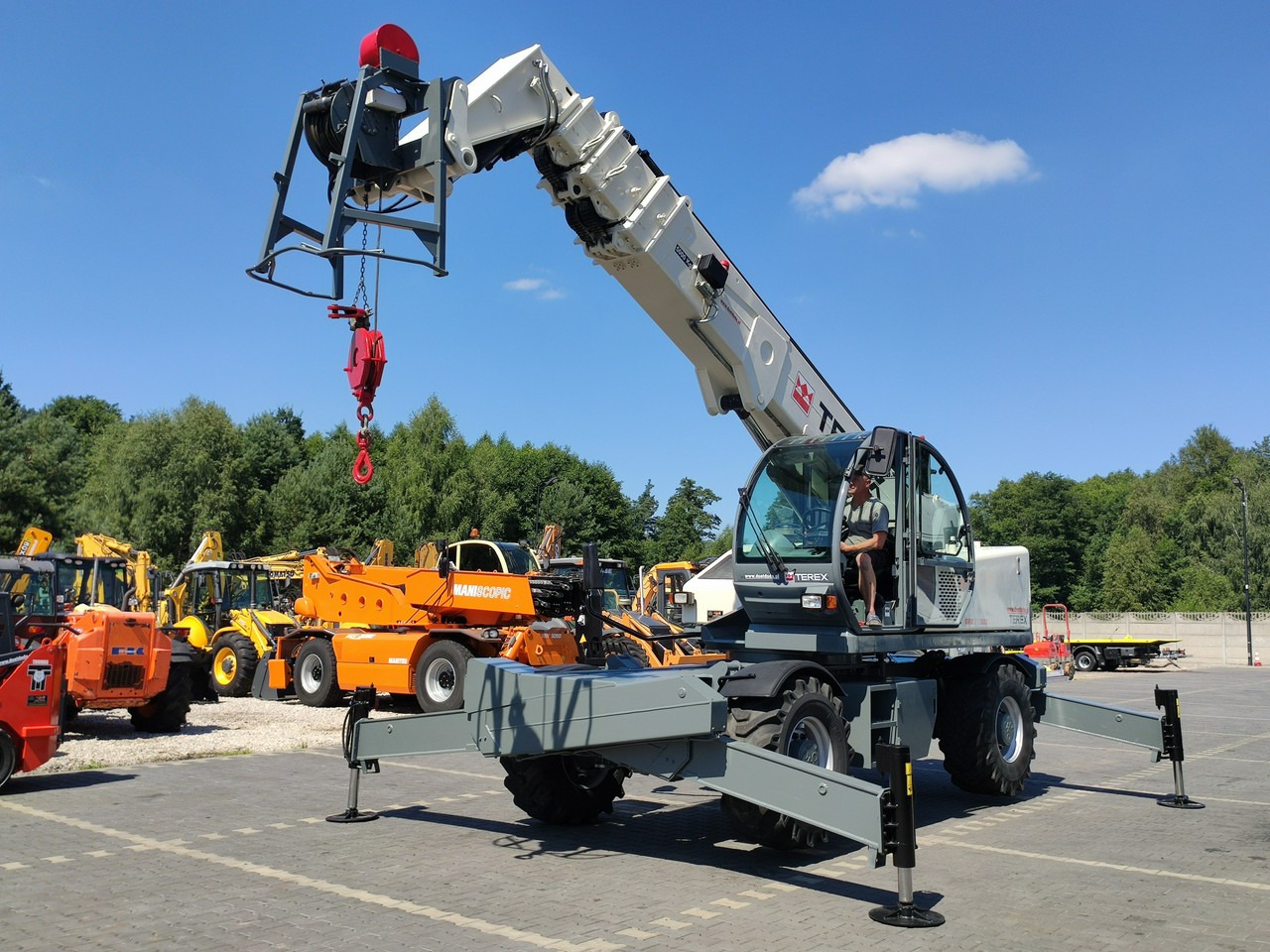 Terex Lift GTH 5022 ROTO Obrotowa Ładowarka Teleskopowa - Teleskopický manipulátor: obrázek 5 Terex Lift GTH 5022 ROTO Obrotowa Ładowarka Teleskopowa - Teleskopický manipulátor: obrázek 5