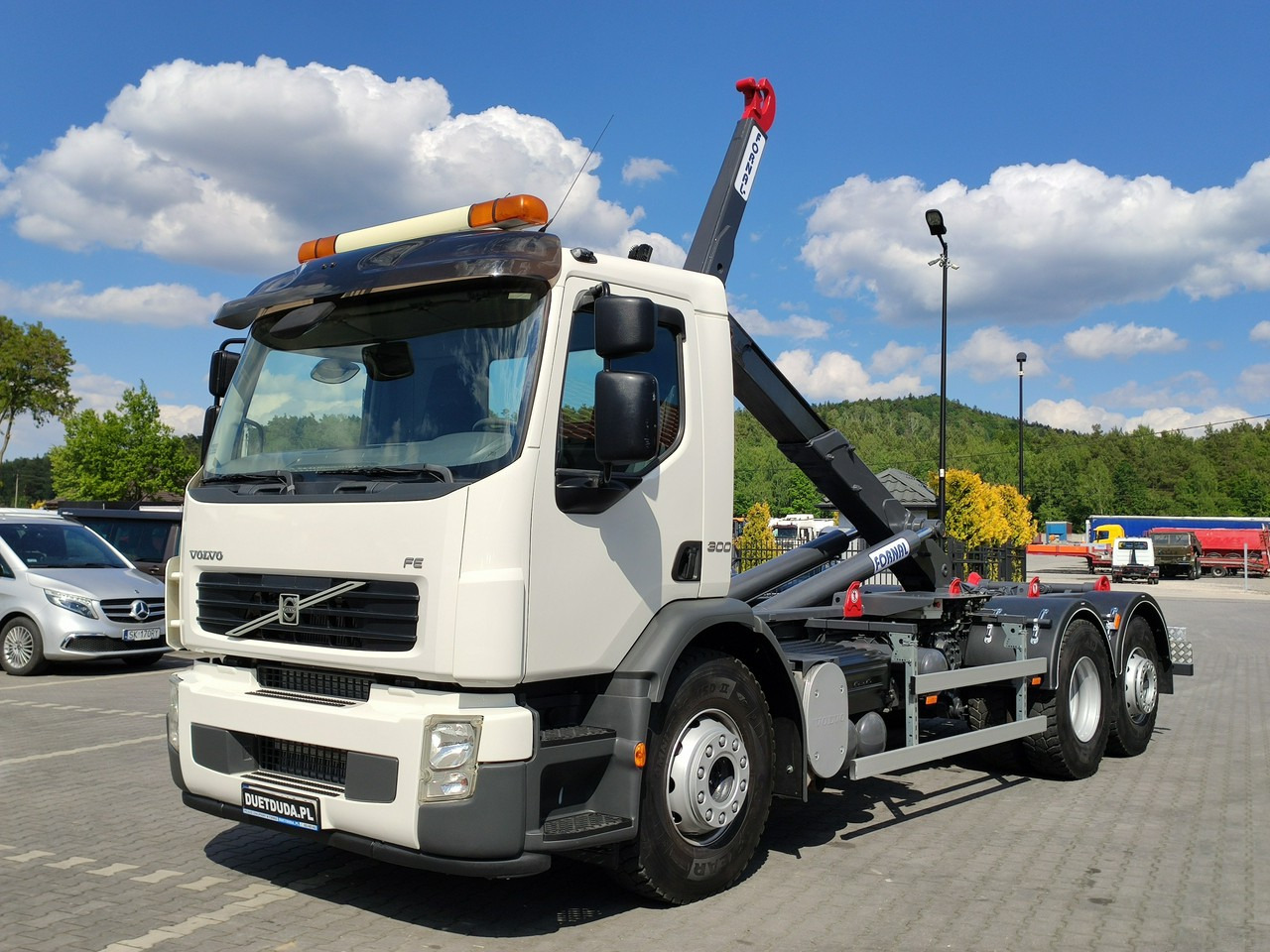 Volvo FE 26.300 Hakowiec Napęd 6x2 Oś Skrętna - Hákový nosič kontejnerů: obrázek 3 Volvo FE 26.300 Hakowiec Napęd 6x2 Oś Skrętna - Hákový nosič kontejnerů: obrázek 3