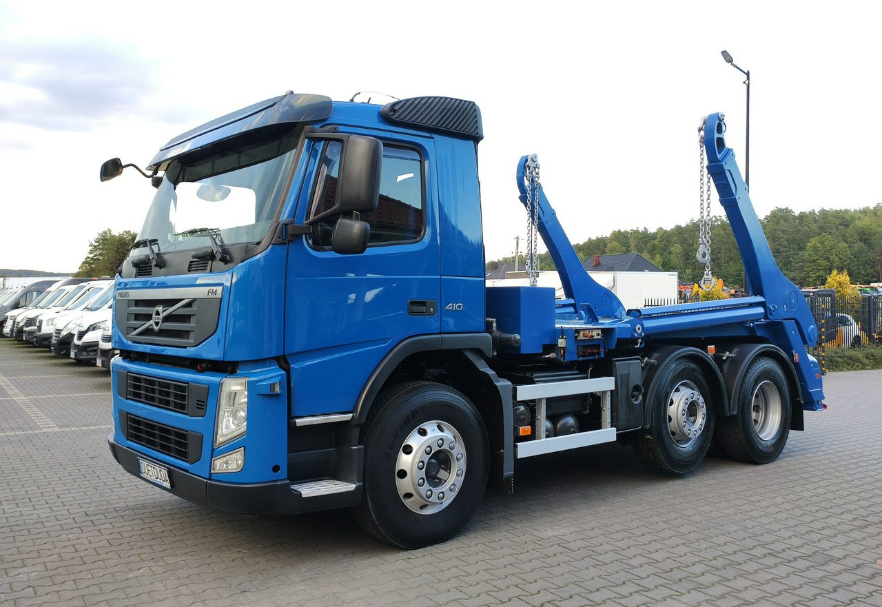 Volvo FM 410 E5 Bramowiec Hakowiec 6x2 Oś Skrętna / Podnoszona Automat - Ramenový nosič kontajnerov: obrázek 1 Volvo FM 410 E5 Bramowiec Hakowiec 6x2 Oś Skrętna / Podnoszona Automat - Ramenový nosič kontajnerov: obrázek 1