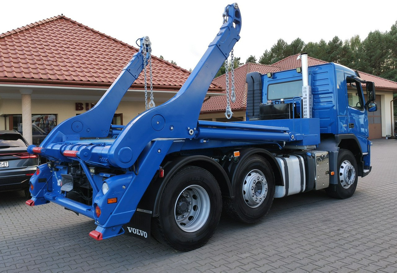 Volvo FM 410 E5 Bramowiec Hakowiec 6x2 Oś Skrętna / Podnoszona Automat - Ramenový nosič kontajnerov: obrázek 4 Volvo FM 410 E5 Bramowiec Hakowiec 6x2 Oś Skrętna / Podnoszona Automat - Ramenový nosič kontajnerov: obrázek 4