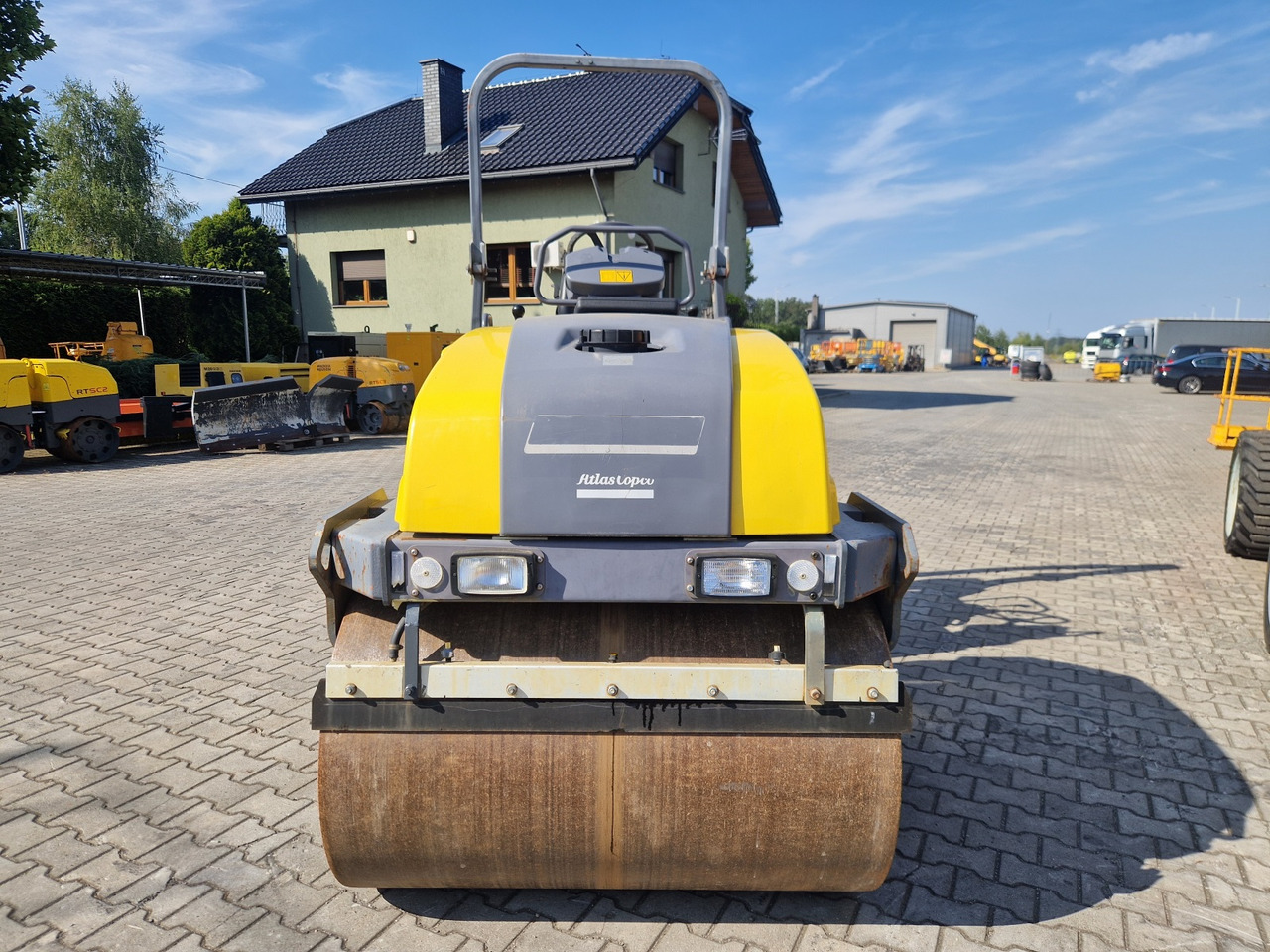 DYNAPAC CC 1300 - Válec: obrázek 2 DYNAPAC CC 1300 - Válec: obrázek 2