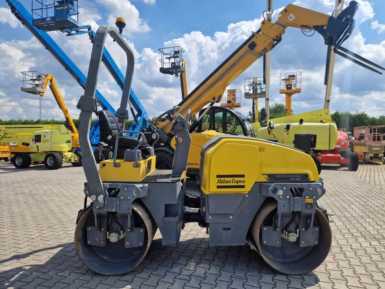 DYNAPAC CC 1300 - Silniční válec: obrázek 2 DYNAPAC CC 1300 - Silniční válec: obrázek 2