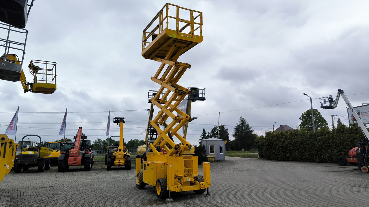 Nůžková plošina GENIE GS 4069 DC: obrázek 17