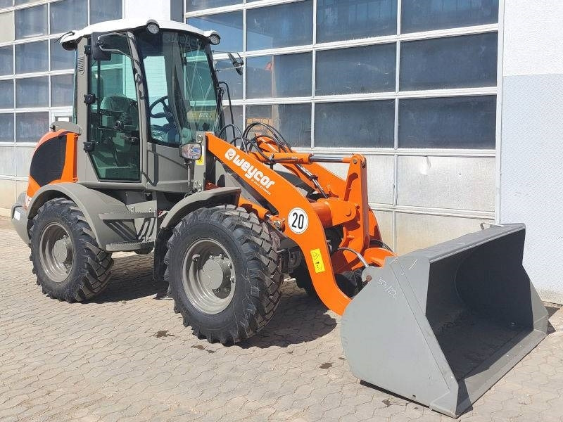 Atlas AR 420 - Smykový nakladač: obrázek 4 Atlas AR 420 - Smykový nakladač: obrázek 4