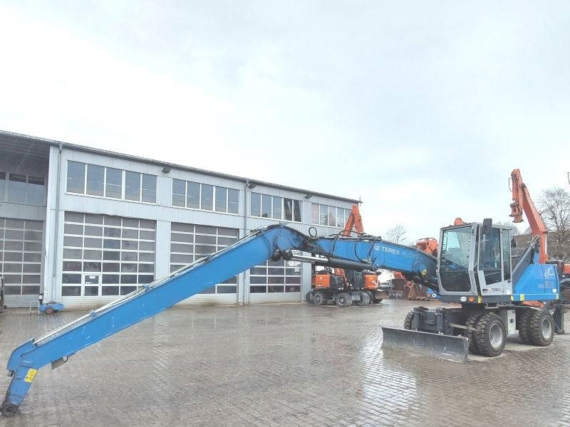 Fuchs MHL 820 D Elektro - Překládkové rypadlo: obrázek 2 Fuchs MHL 820 D Elektro - Překládkové rypadlo: obrázek 2
