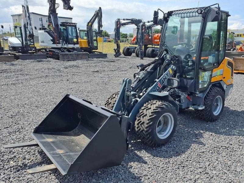 Giant G 2700 E X-Tra Elektro - Smykový nakladač: obrázek 2 Giant G 2700 E X-Tra Elektro - Smykový nakladač: obrázek 2