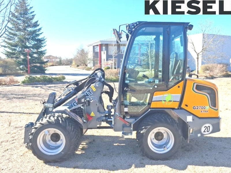 Giant G 2700 E X-Tra Elektro / electric - Smykový nakladač: obrázek 1 Giant G 2700 E X-Tra Elektro / electric - Smykový nakladač: obrázek 1