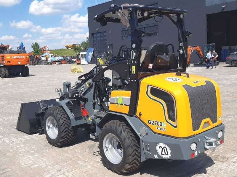 Giant G 2700 E X-Tra Elektro / electric - Smykový nakladač: obrázek 3 Giant G 2700 E X-Tra Elektro / electric - Smykový nakladač: obrázek 3